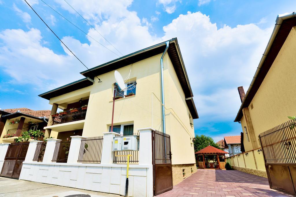 Hotel Casa Vio Haţeg Zewnętrze zdjęcie